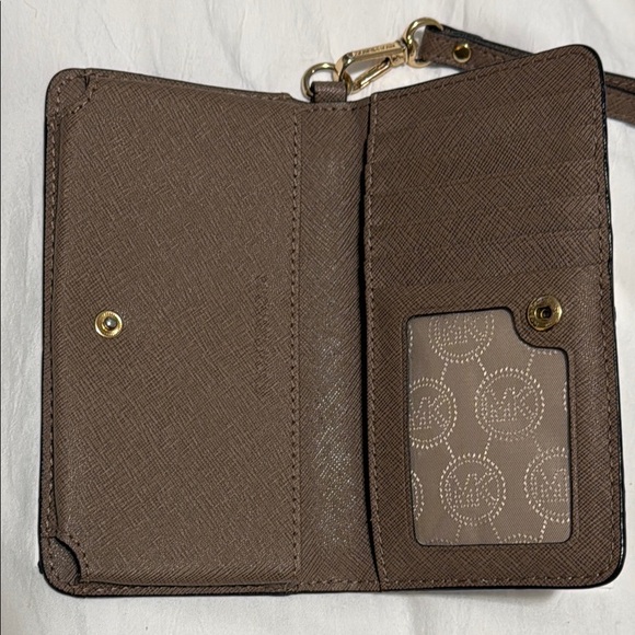 Michael Kors Brown Wristlet Wallet with Phone Slot - Picture 2 of 3